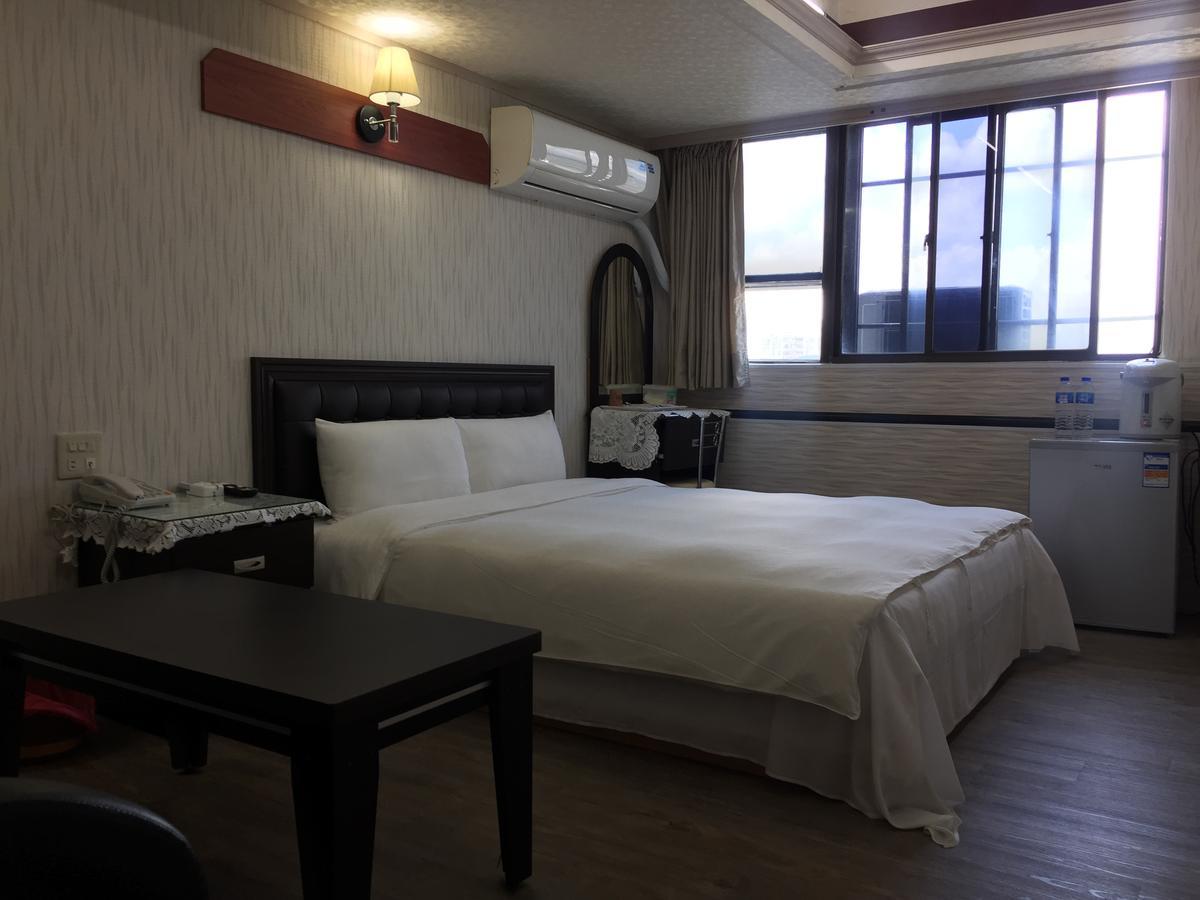 King Lo Tung Hotel Lotung Kültér fotó