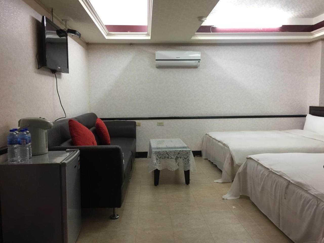 King Lo Tung Hotel Lotung Kültér fotó